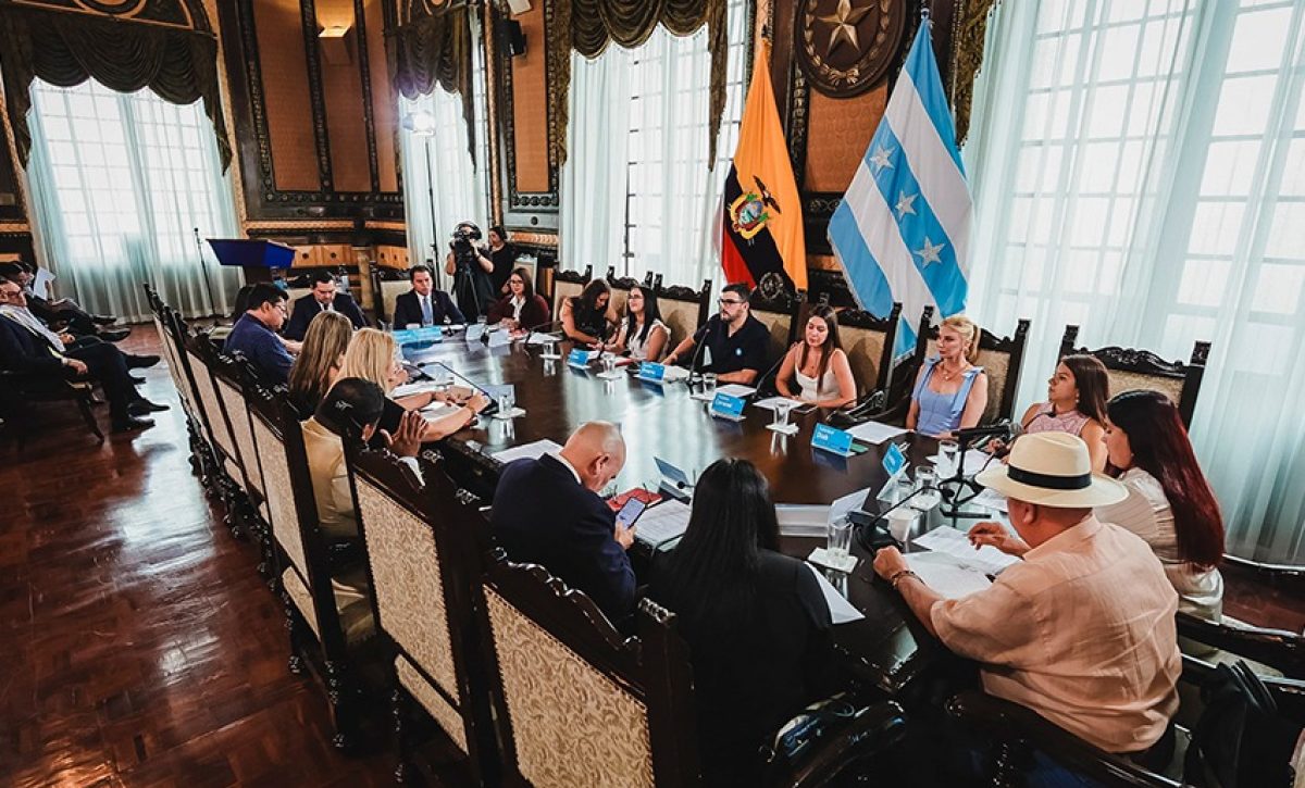 El Concejo Municipal de Guayaquil aprobó en primer debate dos ordenanzas que transformarán el paisaje urbano de Vía a la Costa.