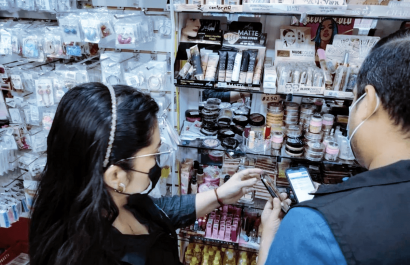 ¿Usas maquillaje? Podrías estar en riesgo: miles de productos cosméticos sin control fueron decomisados en Ecuador