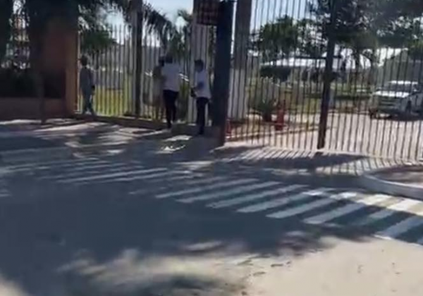 El crimen se registró dentro del cementerio ubicado en la vía a San Juan