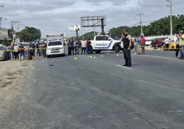 Lo interceptaron en su vehículo: asesinan a director de la Prefectura de Santa Elena