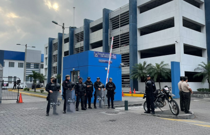 Policía confirma que supuestos explosivos hallados cerca del Cuartel Modelo eran falsos