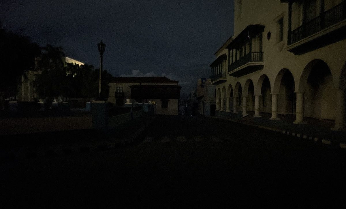 Falla en línea de alta tensión deja sin electricidad a la región oriental de Cuba
