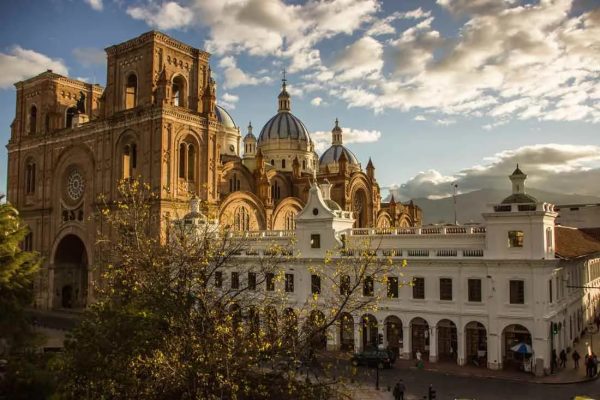 Cuenca vivirá un martes con clima frío y nublado, según el INAMHI