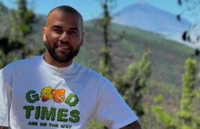 Dany Alves, jugador brasileño de fútbol