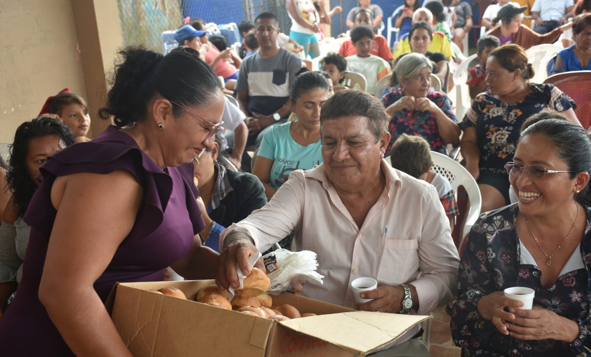 De la calle a la panadería Recuperación de jóvenes adictos en Santo Domingo a través del emprendimiento