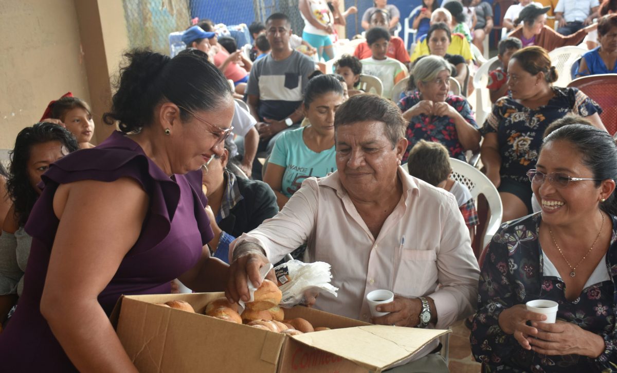 De la calle a la panadería Recuperación de jóvenes adictos en Santo Domingo a través del emprendimiento