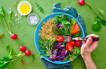 Dieta vegetal reduce multimorbilidad en adultos de diferentes edades, según investigación internacional