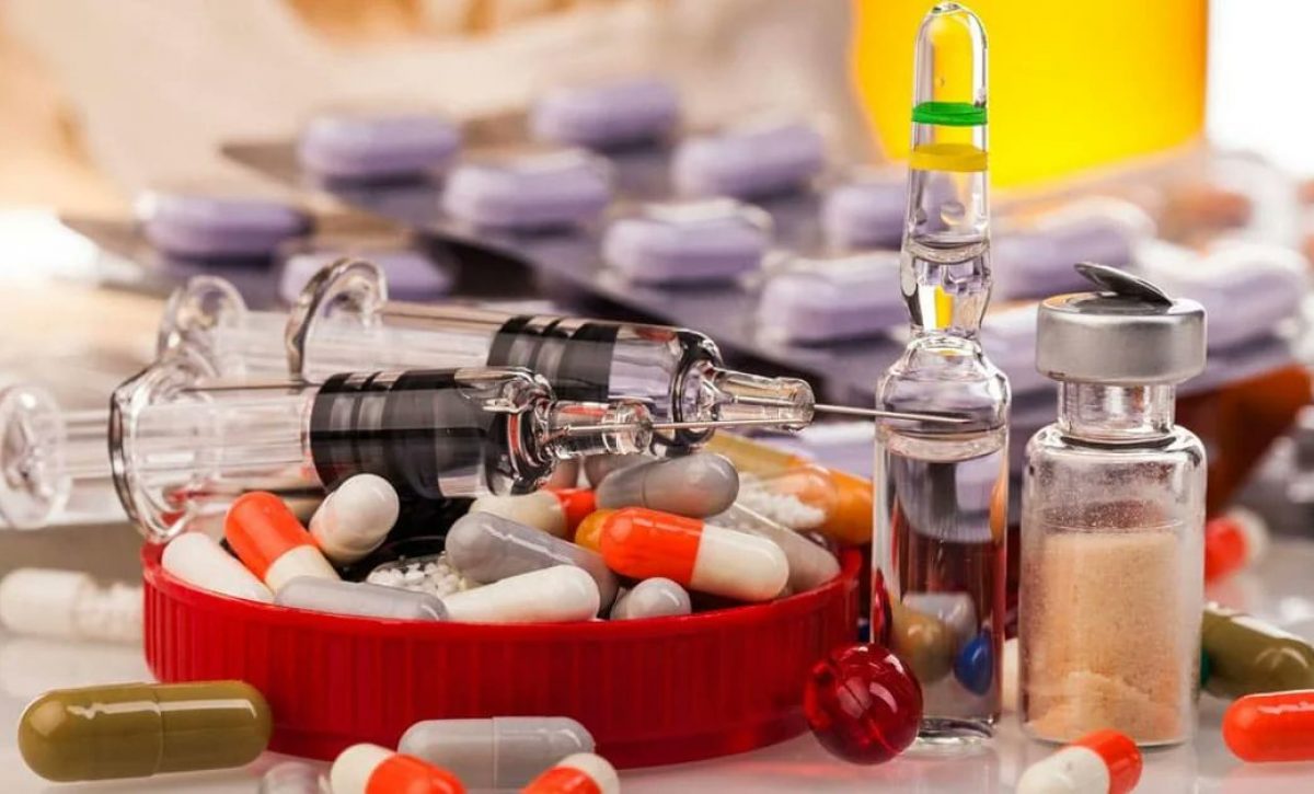 El surgimiento de nuevos opioides sintéticos y de una oferta y demanda sin precedentes de otras drogas ha agravado las repercusiones del problema mundial de las drogas. El crimen organizado crece ante aquello.