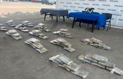 Incautan vehículo con marihuana oculta en caleta tras operativo en El Oro