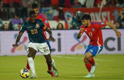 Ecuador empata con Chile y está cerca de su quinta clasificación mundialista