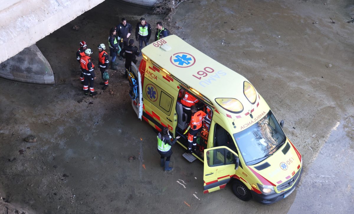 Ecuatoriano es detenido en España por agredir a personal médico y policías que llegaron a atender emergencia