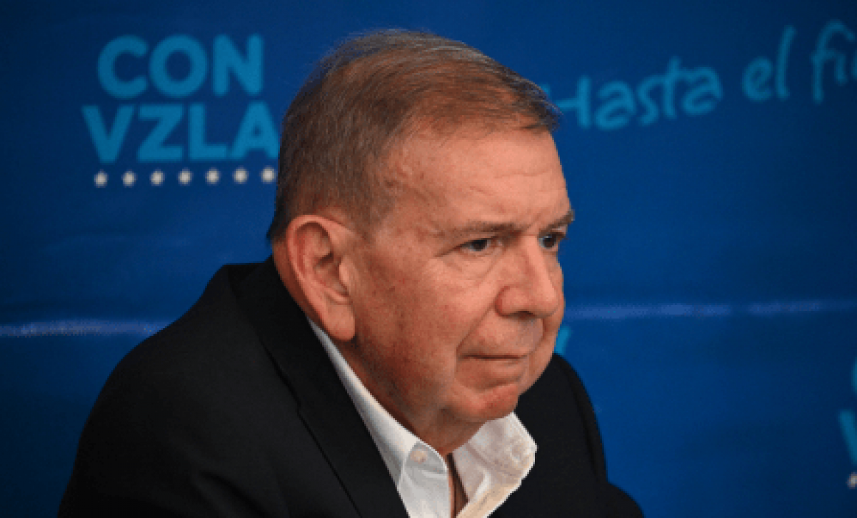 Edmundo González recibe atención médica por episodio de hipotensión