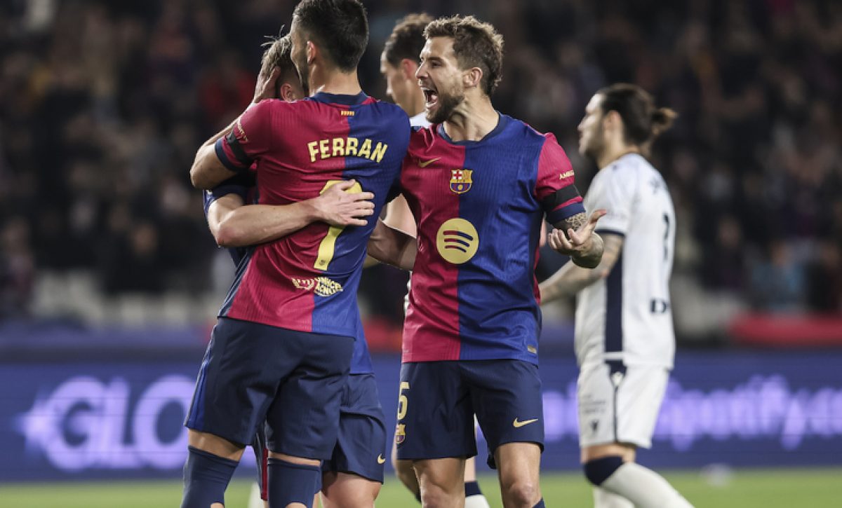 FC Barcelona v CA Osasuna - La Liga EA Sports