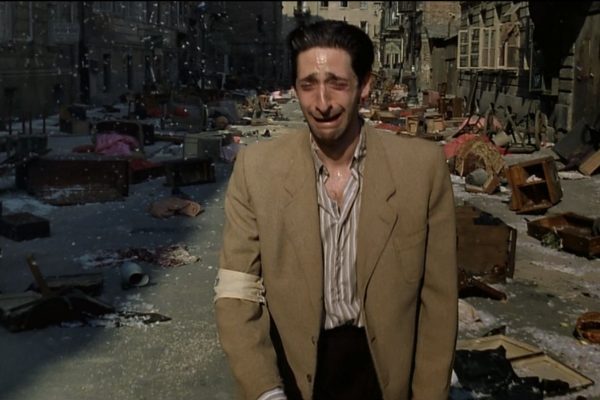 Al año siguiente del estreno de El pianista, Adrien Brody recibió el Oscar a Mejor actor por su interpretación de Szpilman.