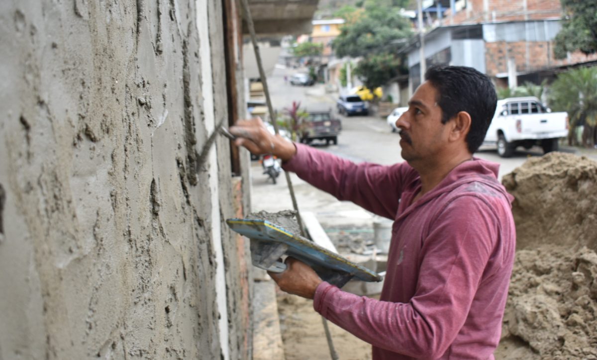 En Manabí crece el déficit de viviendas