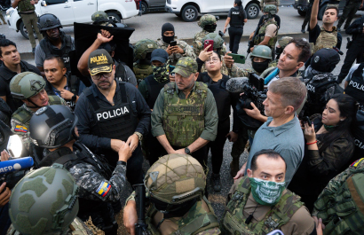 Ecuador despliega operativo con Erik Prince contra delincuencia en Guayaquil