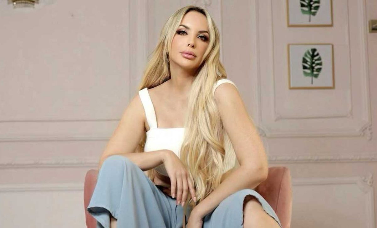 erika-velez