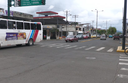 estado del tráfico vehicular saliendo de casa este lunes 7 de abril