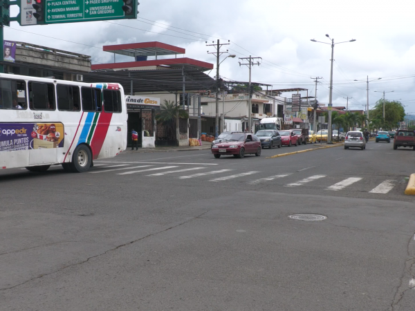 estado del tráfico vehicular saliendo de casa este lunes 7 de abril