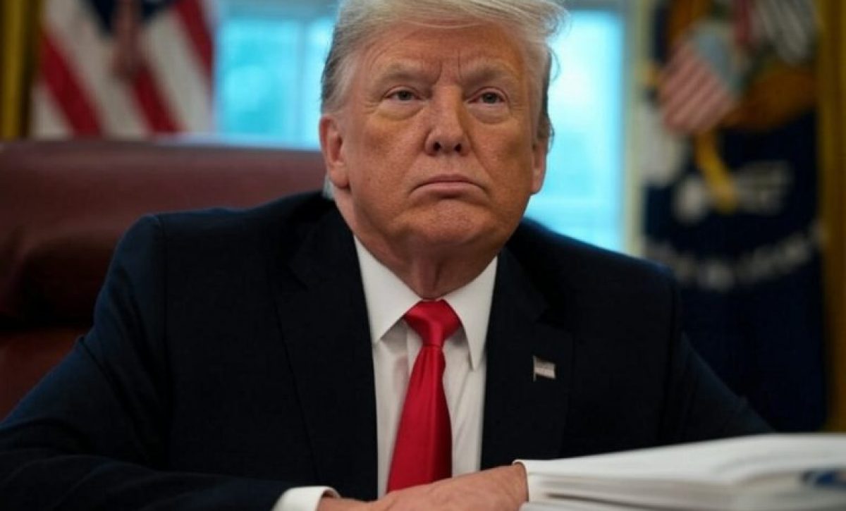 estados-unidos--donald-trump-ordena-desclasificar-los-archivos-sobre-su-supuesta-vinculacion-con-rusia-768x506