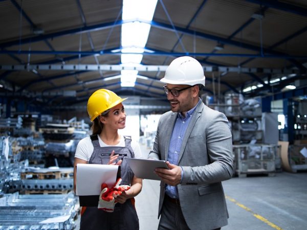 Comparando carreras: Ingeniería Industrial vs. Administración