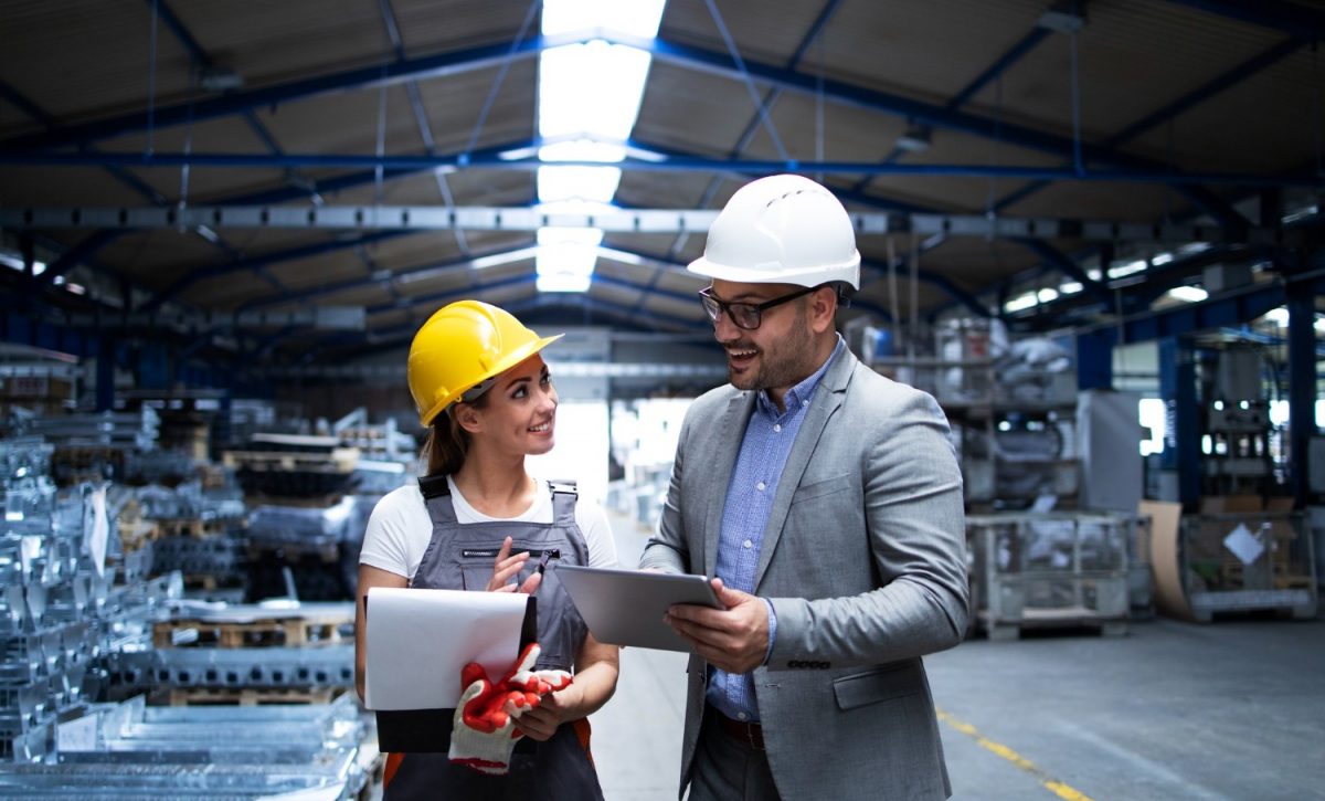 Comparando carreras: Ingeniería Industrial vs. Administración