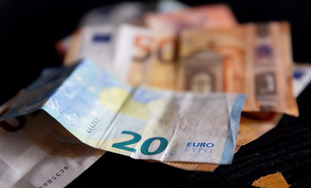 euros, dinero
