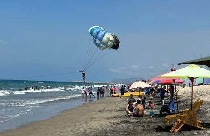 feriados mayo 2025