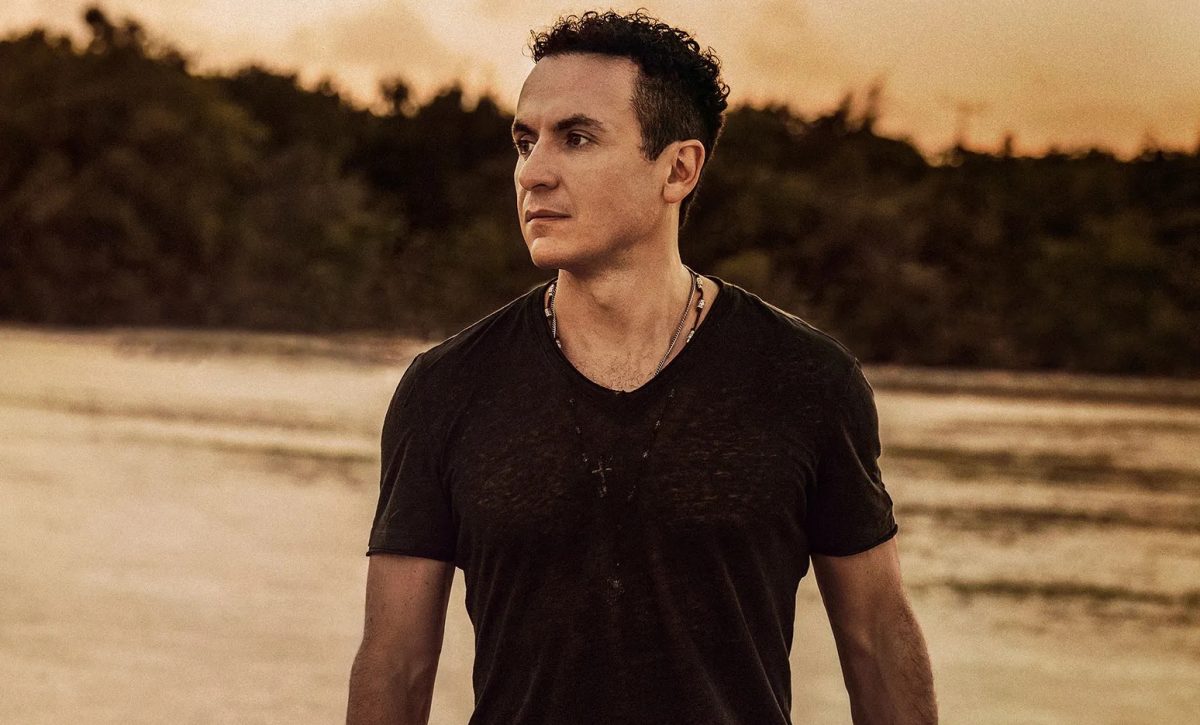 Fonseca prende la fiesta en Ecuador con su Tropicalia Tour 2025