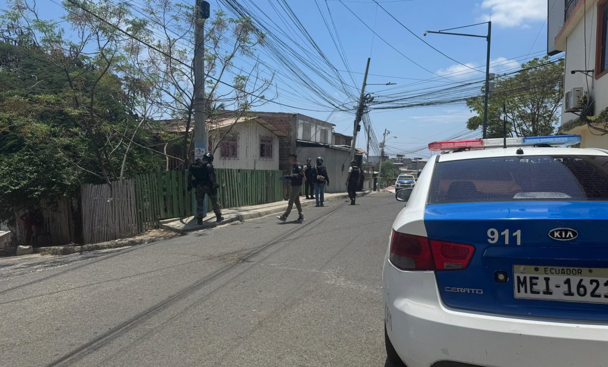 Un hombre fue asesinado en El Progreso de Manta cuando era seguido por varios sicarios.