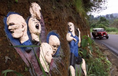 Un mural en memoria de los niños asesinados en Pereira, Colombia, por alias "La Bestia"