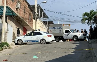 Asesinato en Manta: Víctima con antecedentes judiciales cae bajo balas en barrio La Paz.