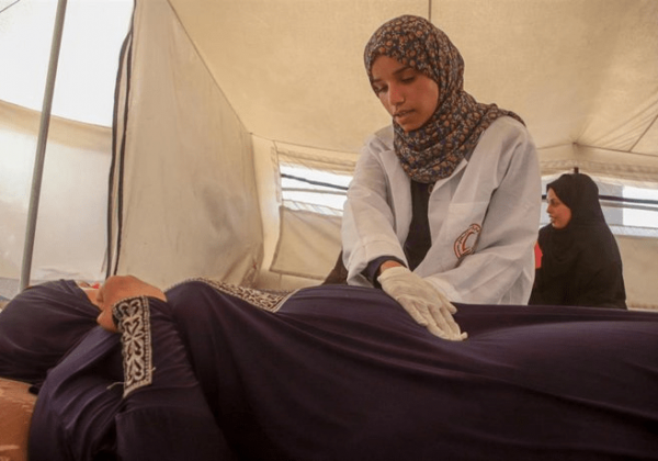 “Dan agua con garbanzos a sus bebés”: desgarrador informe desde Gaza