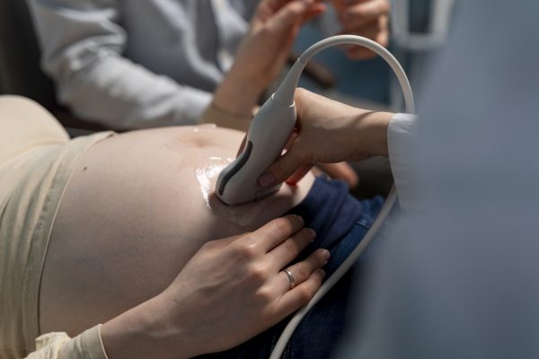 Ecuador extenderá el bono 1.000 días para reducir desnutrición infantil