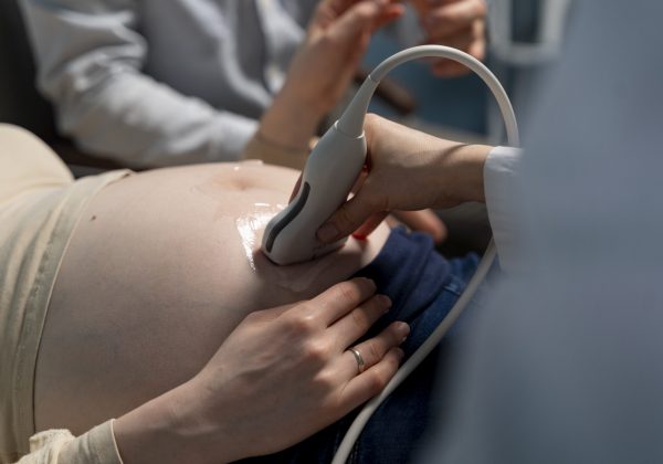Ecuador extenderá el bono 1.000 días para reducir desnutrición infantil