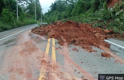 deslizamiento-inhabilita-carril-en-via-carmen-flavio-alfaro
