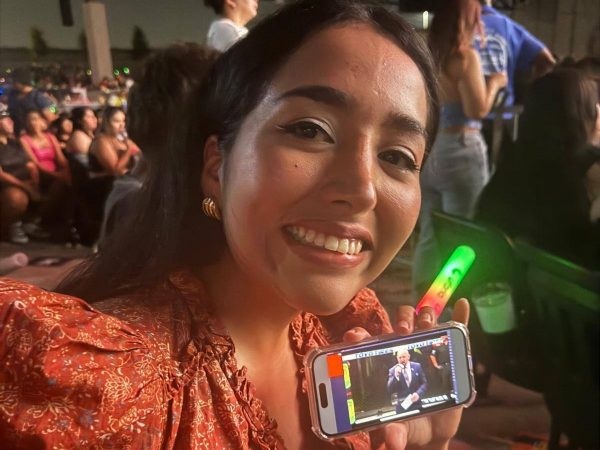 Desde Texas, Grace honra sus raíces ecuatorianas con estudios, trabajo y contenido digital
