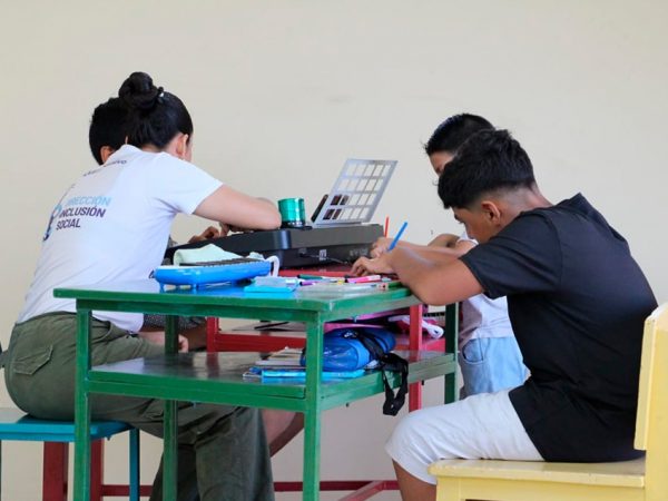 Más de 20.000 personas con discapacidad recibieron terapias gratuitas gracias a las Áreas Territoriales Inclusivas del Municipio de Guayaquil.