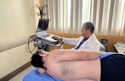 Los pacientes hipertensos, deben acudir  a un especialista y llevar un control.
