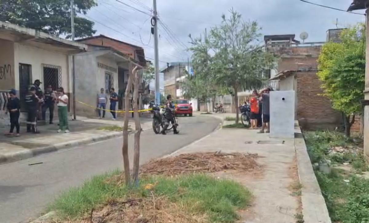 Sicarios en moto matan a un hombre en la parroquia Picoazá, Ecuador