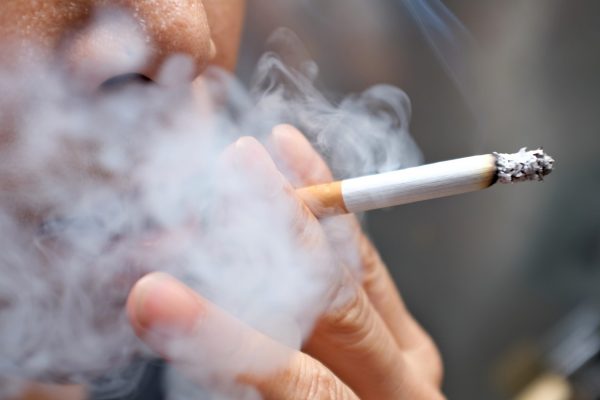El cigarrillo, principal causa de enfermedades respiratorias mortales en el mundo.