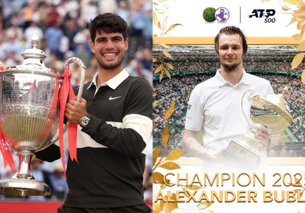 Los tenistas Carlos Alcaraz y Alexander Bublik con sus respectivos trofeos