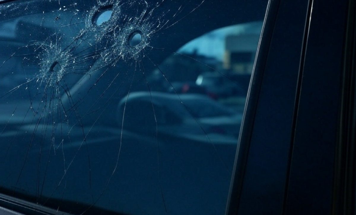 Hombres hicieron disparos contra un carro y una casa en el barrio Cuba de Manta.
