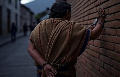 Un curandero fue condenado por el delito de ponografía infantil.