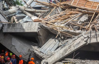 Tragedia en Indonesia: así luchan los rescatistas por salvar a los estudiantes atrapados