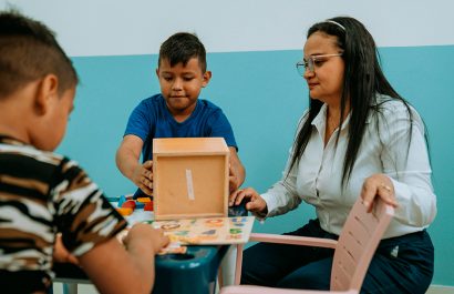 Municipio de Guayaquil transforma comunidades con nuevos centros sociales y artísticos.