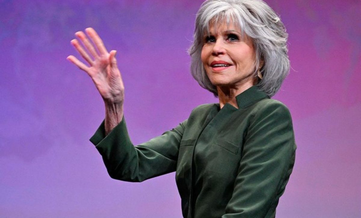 Jane Fonda visita la Amazonía ecuatoriana y alerta sobre su deterioro