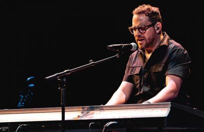 Juan Fernando Velasco estrena "Julio Eterno" y un videoclip que revive a Julio Jaramillo