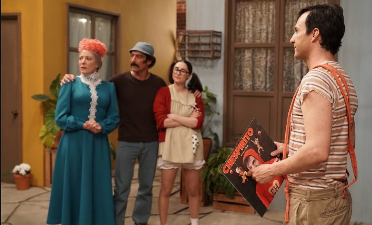 La bioserie de Roberto Gómez Bolaños termina con homenaje y polémica familiar