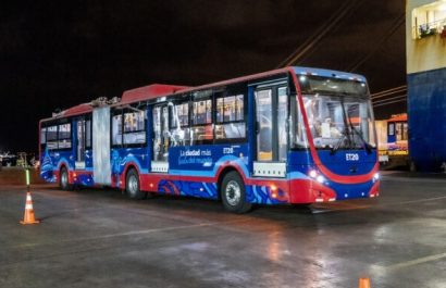 La Aduana del Ecuador confirmó que los 14 trolebuses eléctricos retenidos tenían la “salida autorizada”. Esto tras cumplir con los trámites de nacionalización.